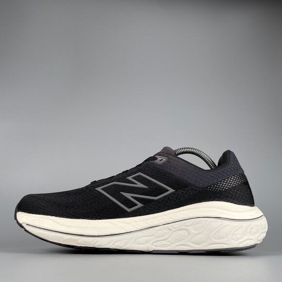 New Balance FF X 860 V14 Mens Size 9 D Black White Running Shoe Athletic Sneaker main image 4
